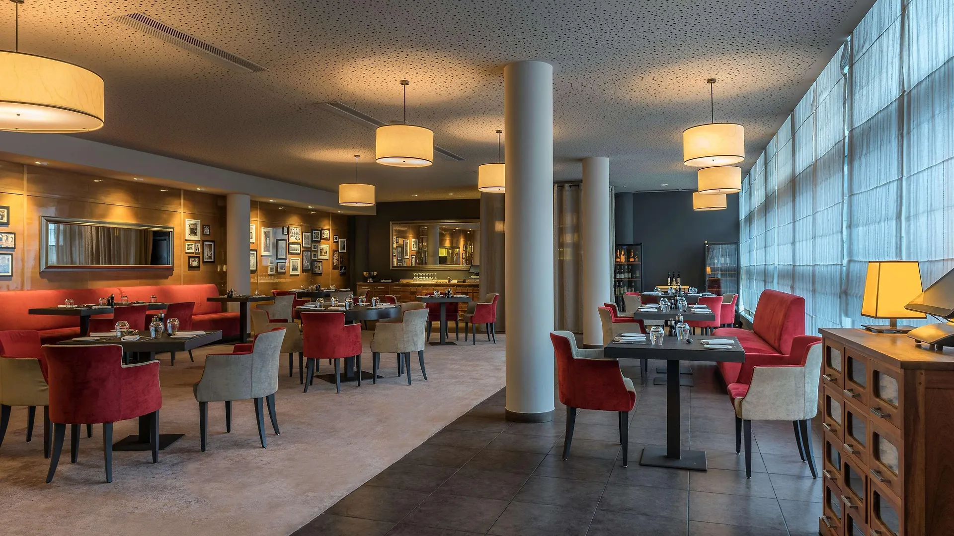 Hilton Geneva Hotel And Conference Centre Le Grand Saconnex 4*,