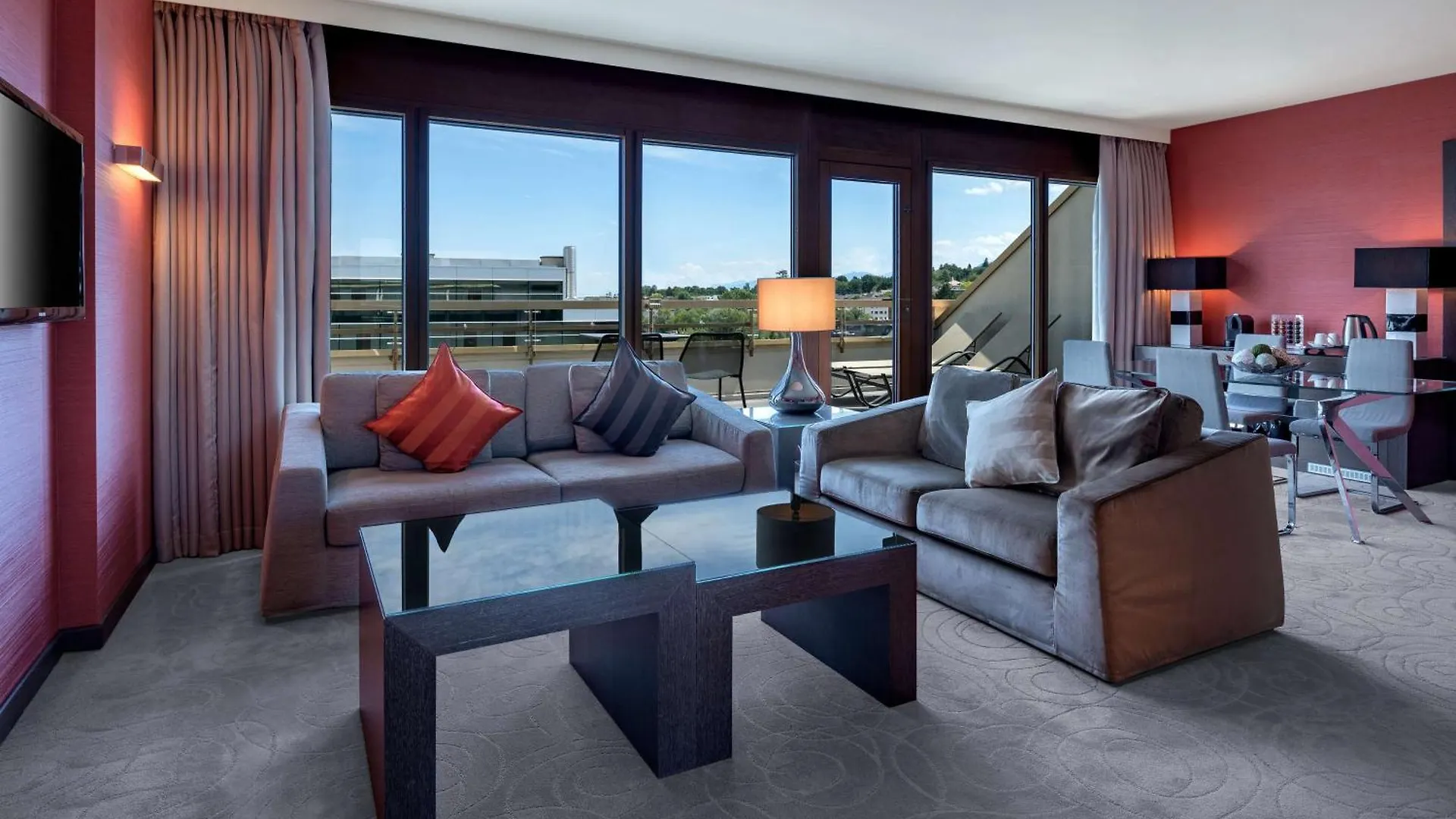 Hilton Geneva Hotel And Conference Centre Le Grand Saconnex