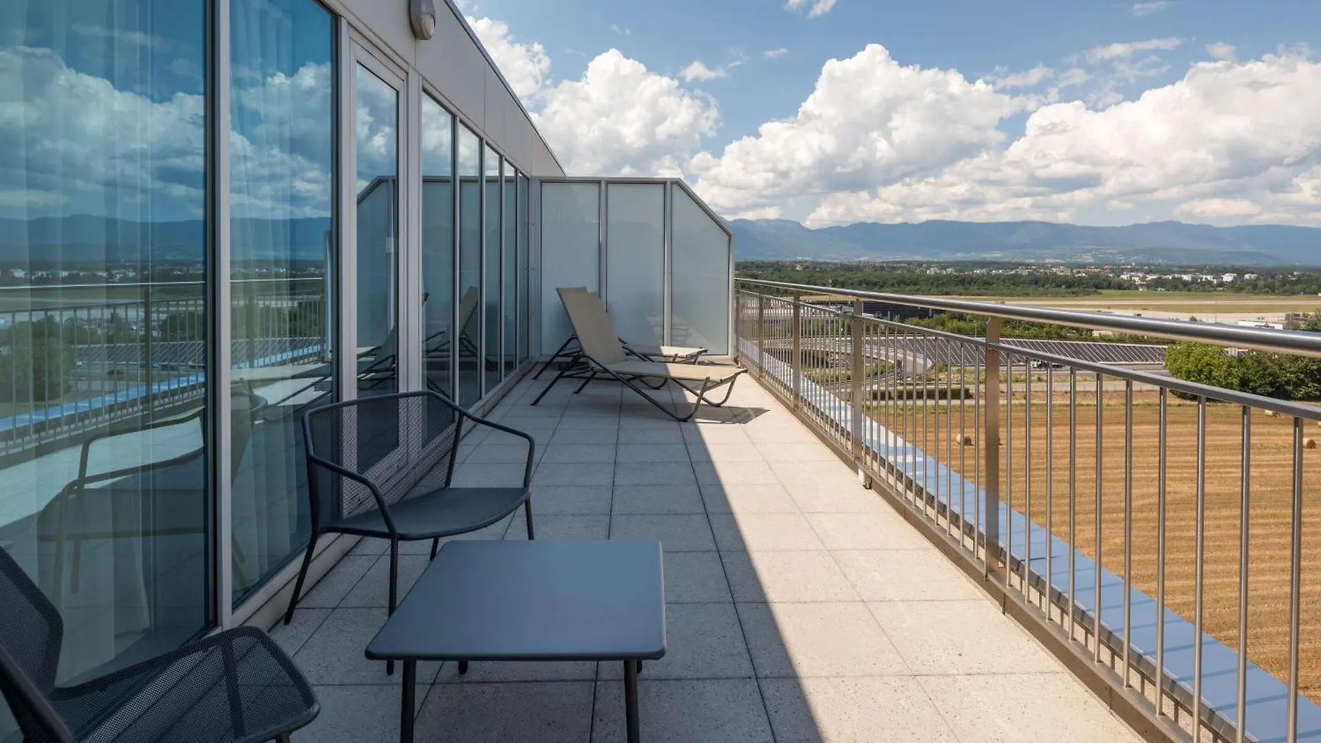 Hilton Geneva Hotel And Conference Centre Le Grand Saconnex