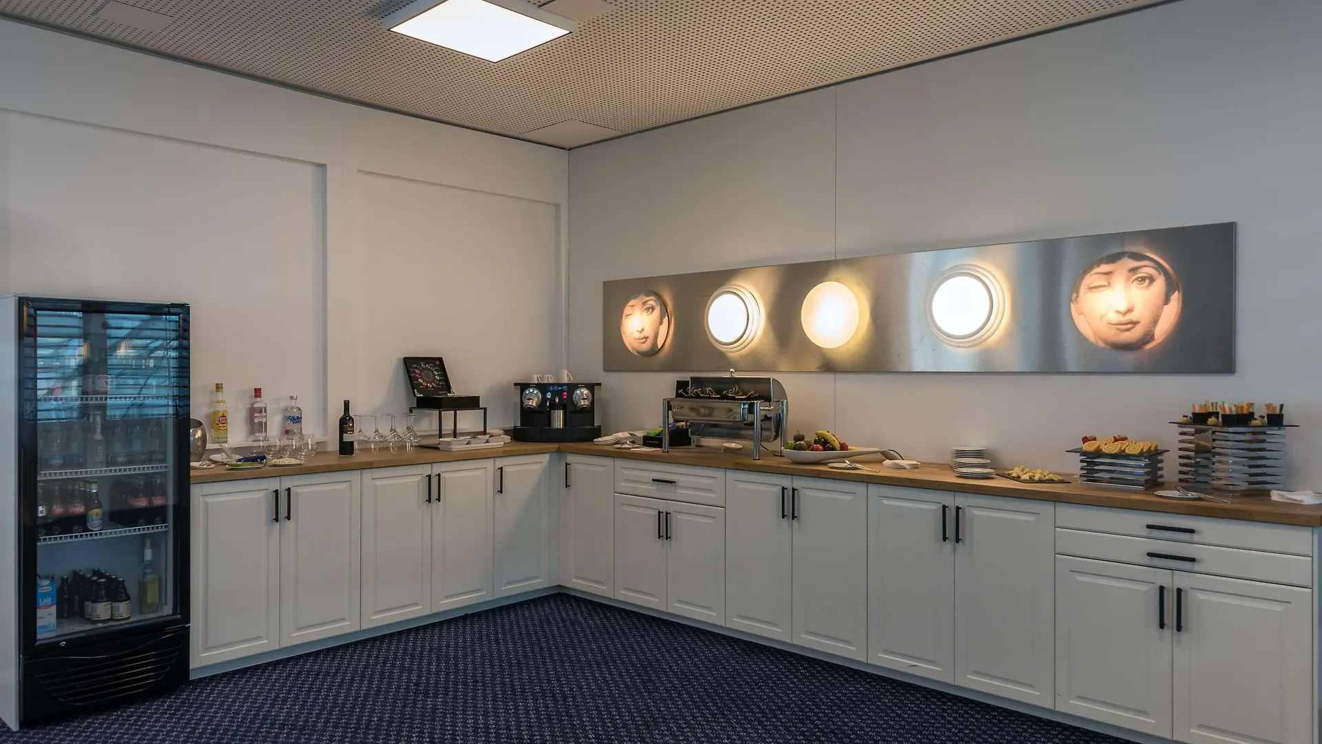 Hilton Geneva Hotel&Conference Centre Le Grand Saconnex 4*,  Suiza