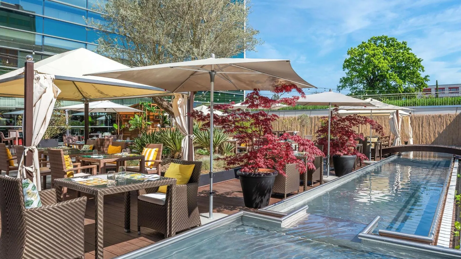 ****  Hilton Geneva Hotel And Conference Centre Le Grand Saconnex Switzerland