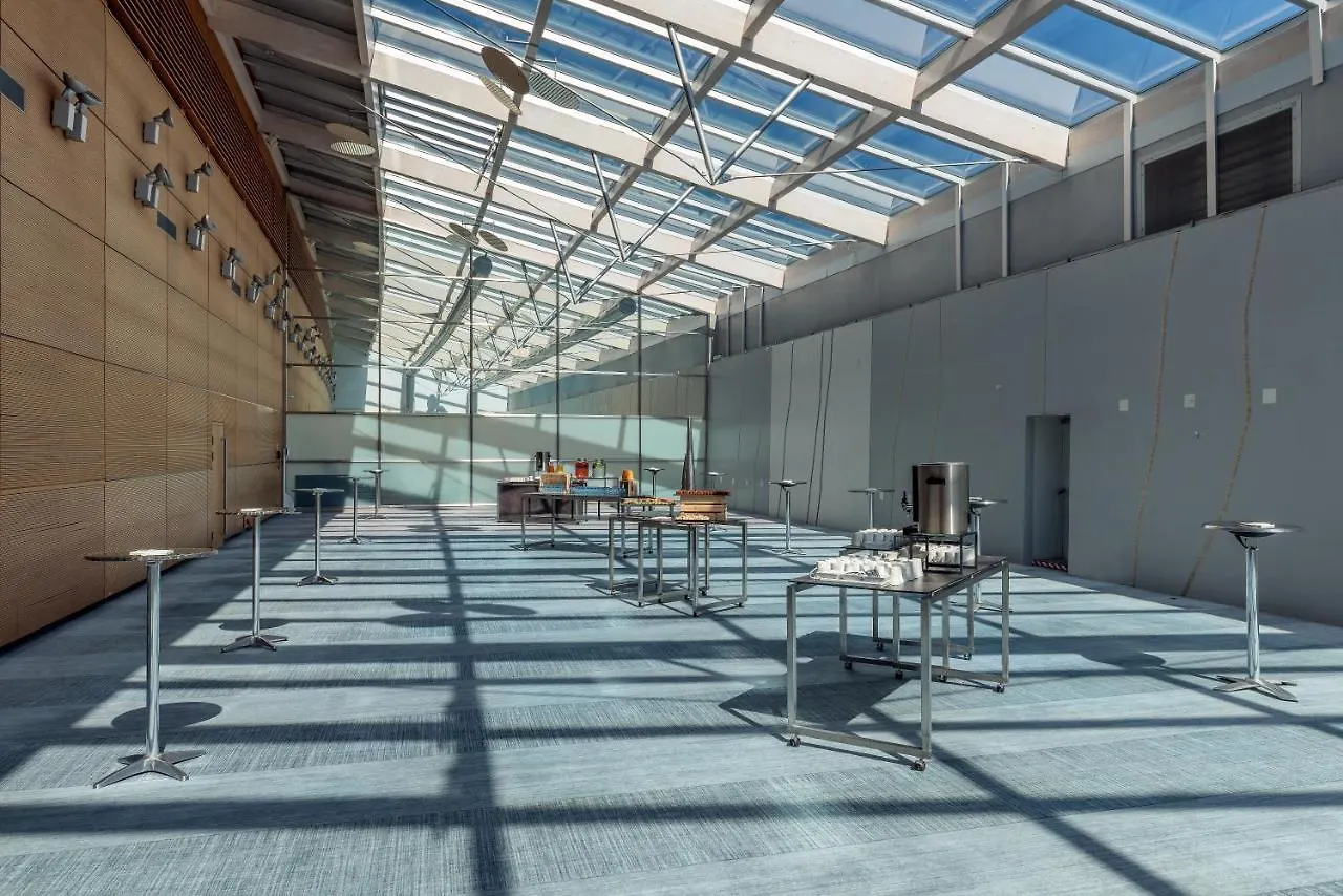 Hilton Geneva Hotel And Conference Centre Le Grand Saconnex