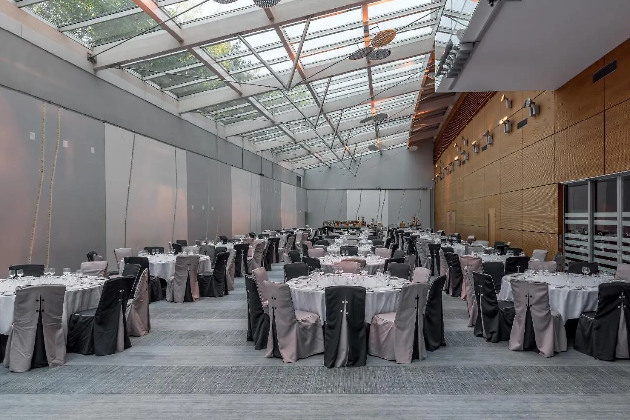 Hilton Geneva Hotel And Conference Centre Le Grand Saconnex